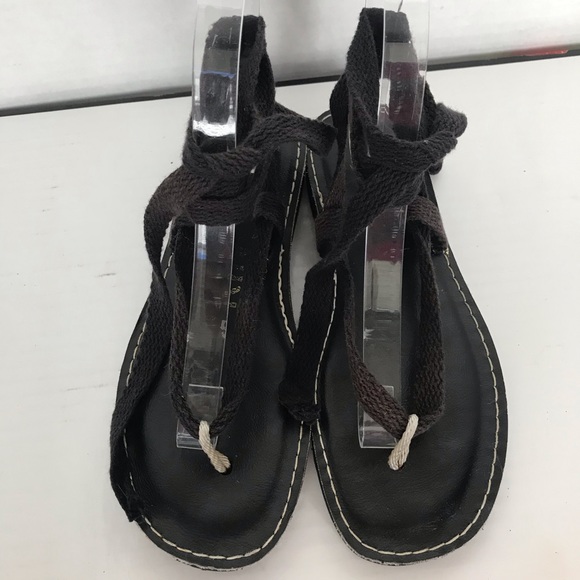 Lace up Gladiator style Sandals
Dark Brown - Picture 4 of 8